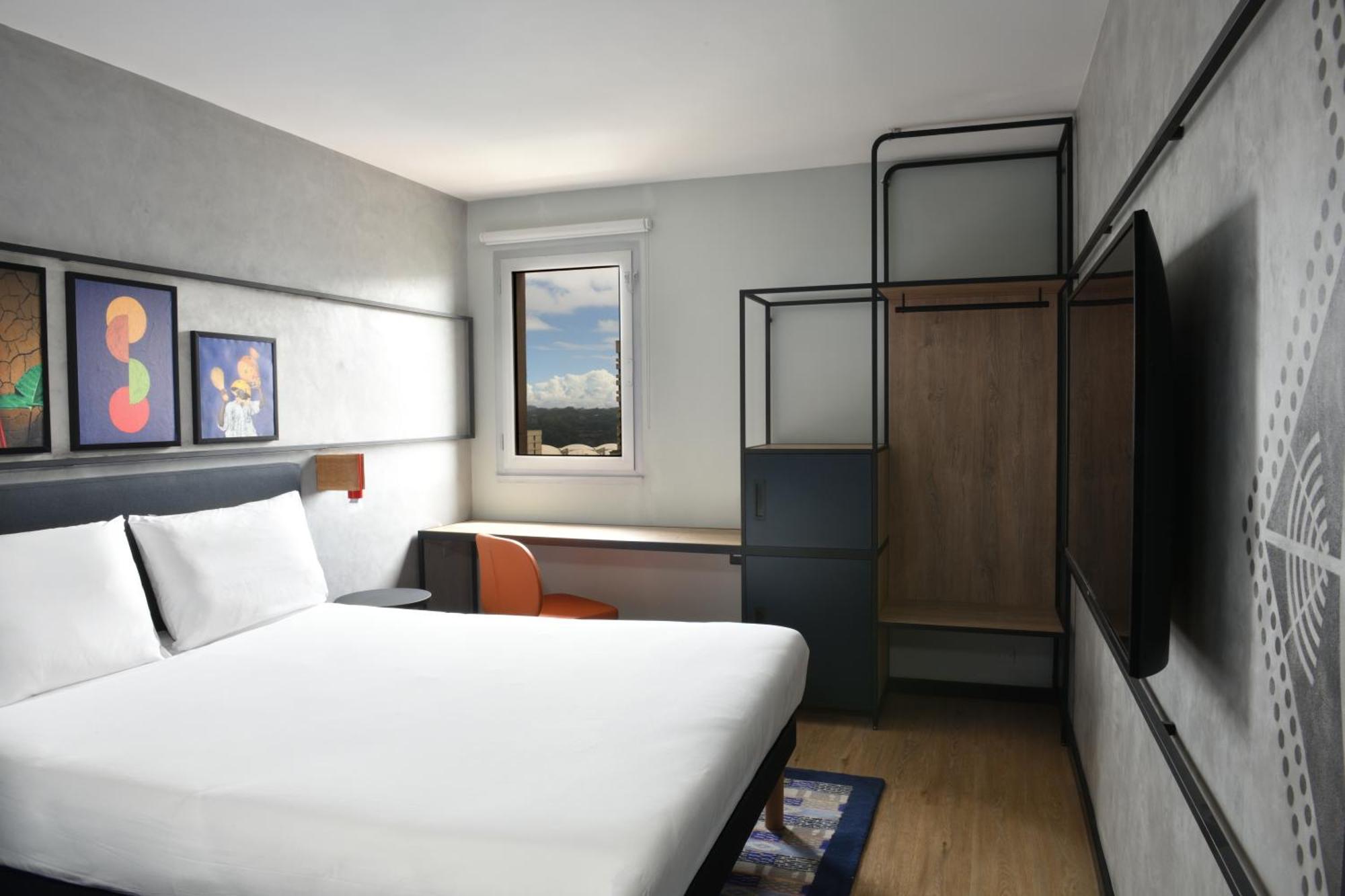 Ibis Styles Abidjan Plateau Otel Dış mekan fotoğraf