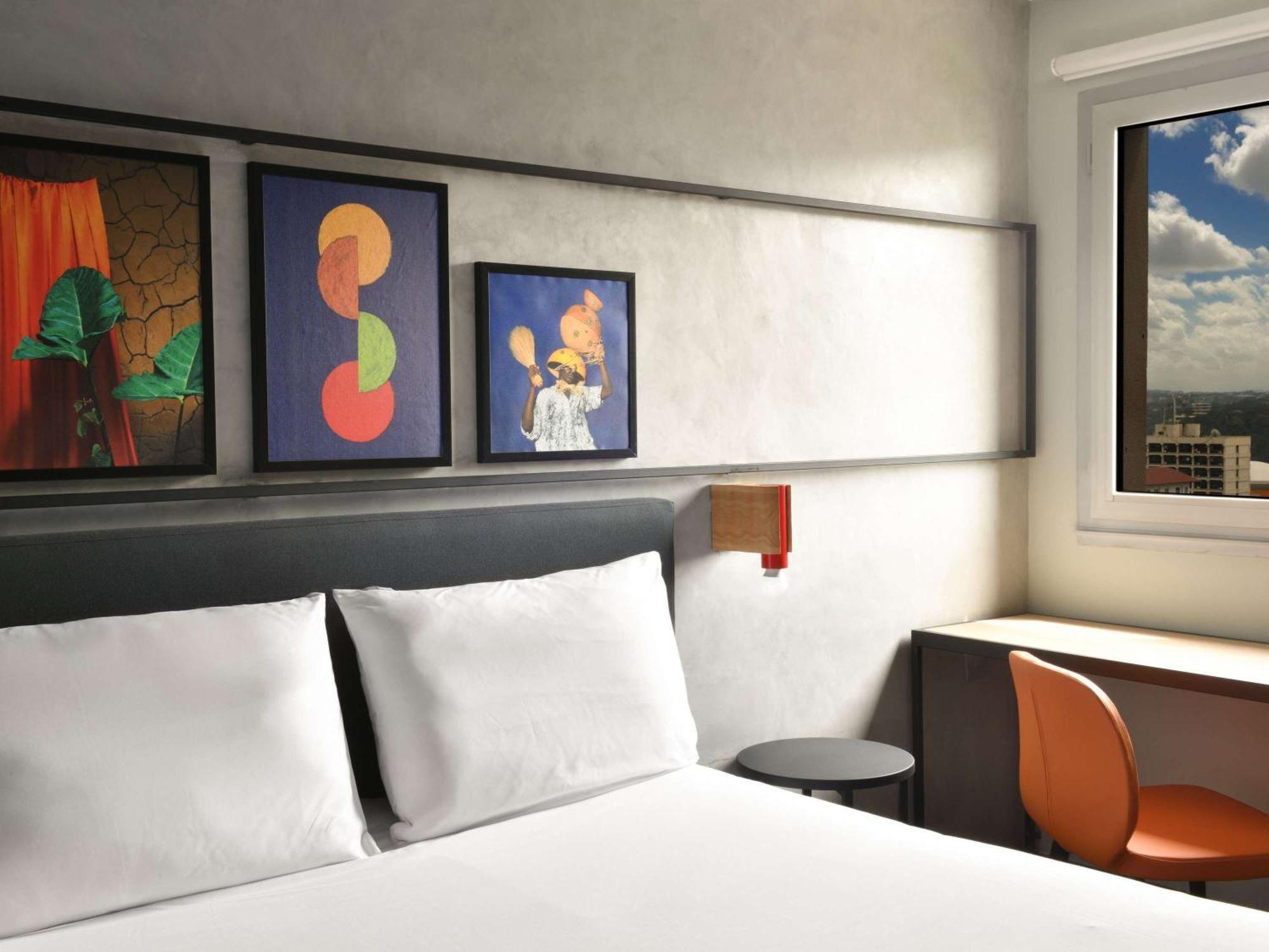 Ibis Styles Abidjan Plateau Otel Dış mekan fotoğraf