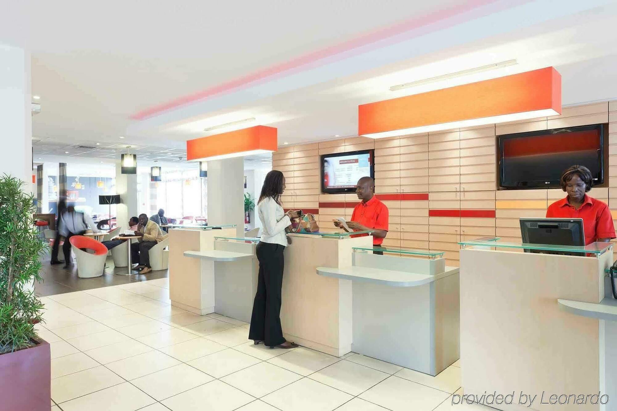 Ibis Styles Abidjan Plateau Otel Dış mekan fotoğraf